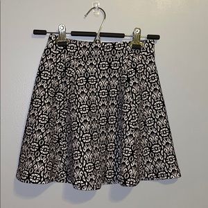 Black and white mini skirt
